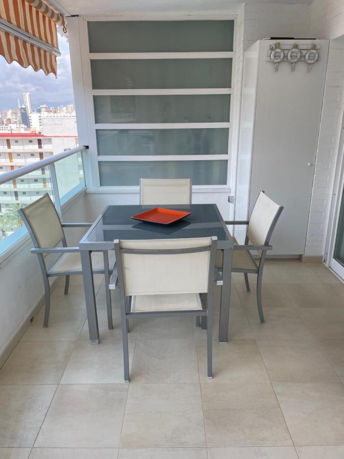 Capri-Turis Luxe Apartamentos Бенидорм Екстериор снимка