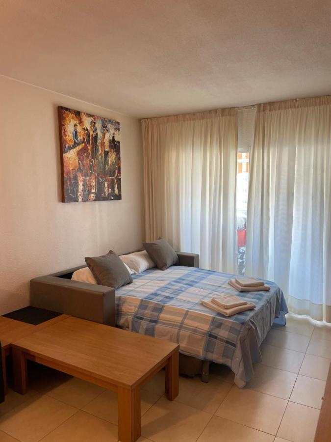 Capri-Turis Luxe Apartamentos Бенидорм Екстериор снимка